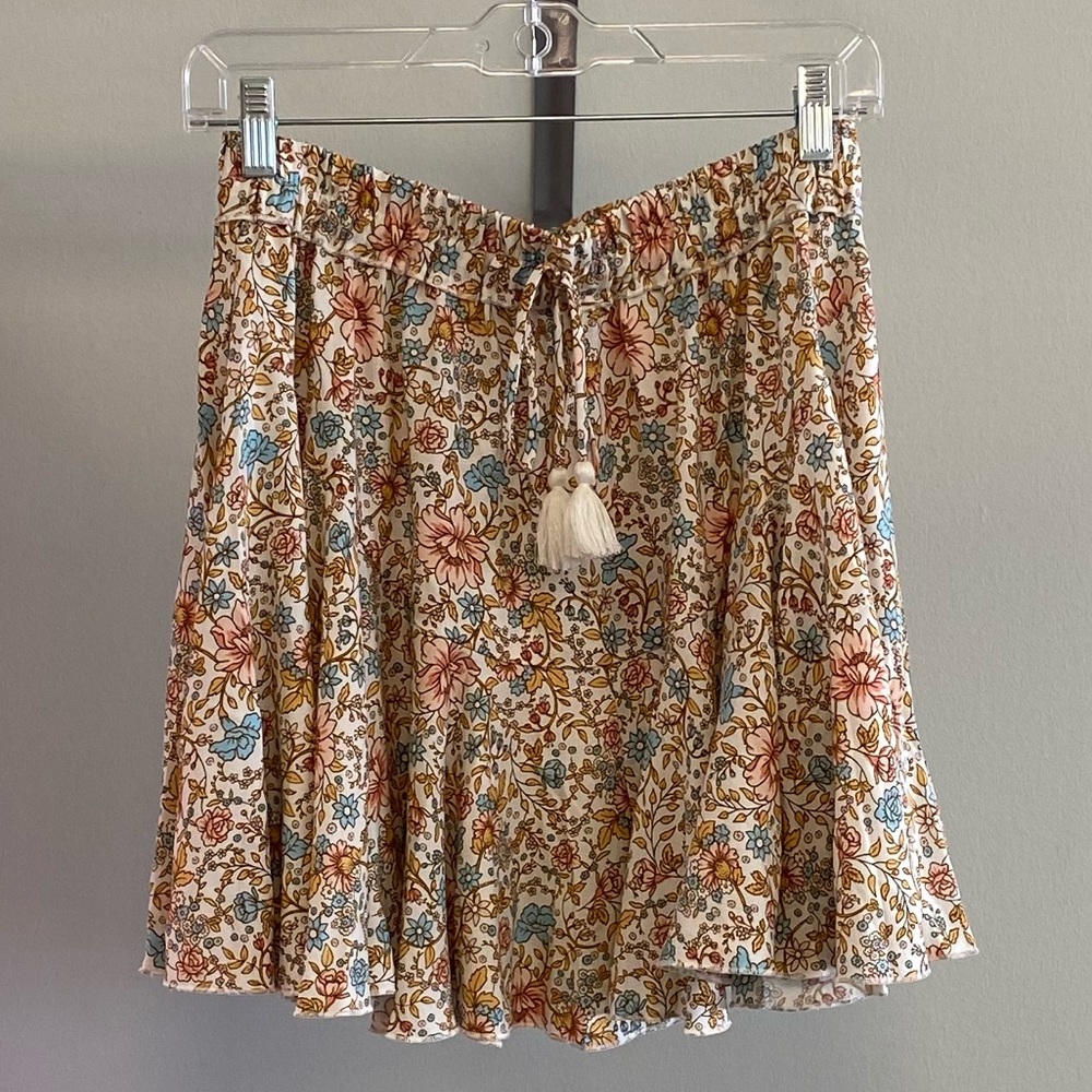 ✨New✨ Skirt from Red Dress - Size M